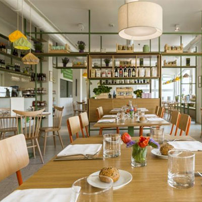 Thiết kế nội thất nhà hàng với phong cách nhẹ nhàng hiện đại