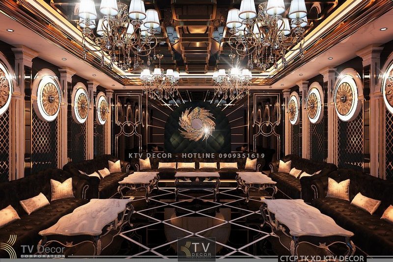 Mẫu thiết kế KTV karaoke đẹp 2225 – Không gian lộng lẫy, nội thất mạ vàng và đèn chùm cổ điển