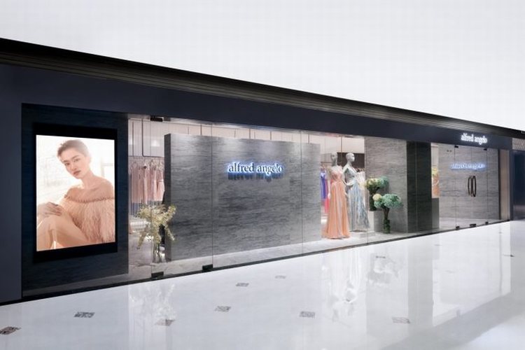 Ý tưởng thiết kế showroom áo cưới đẹp và sang trọng 2
