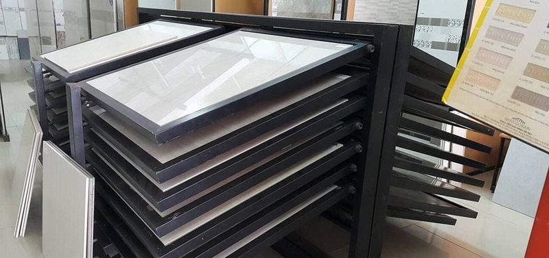 Báo giá kệ gạch lùa và kéo ưa chuộng trong thi công showroom vật liệu xây dựng 244
