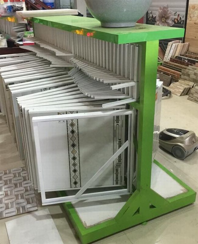 kệ gạch mẫu và giá kệ trưng bày gạch ốp lát19
