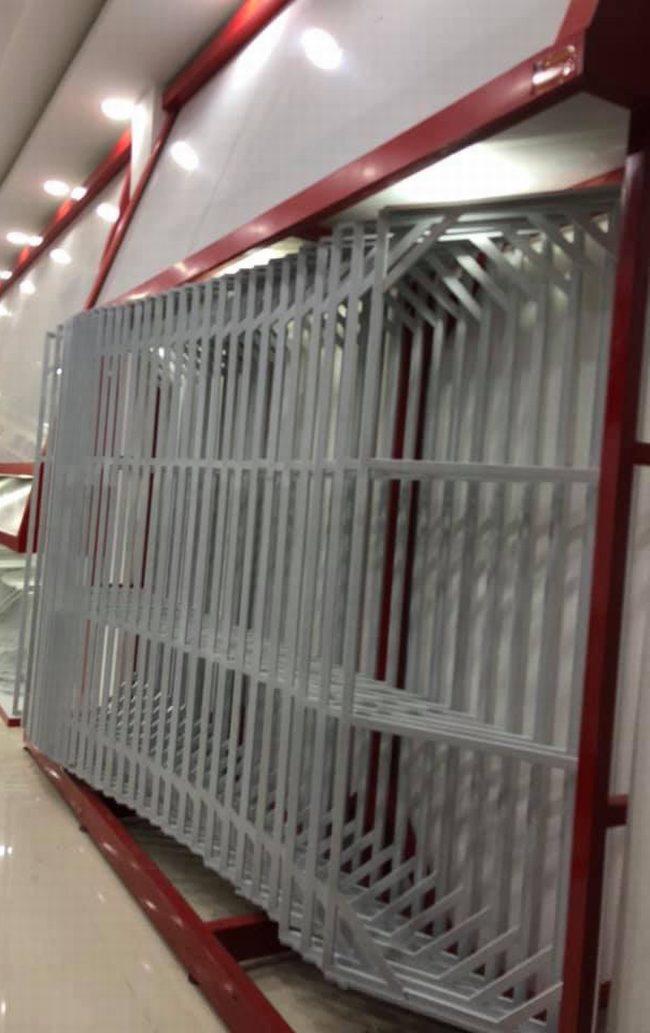 Mẫu kệ gạch mới trong thi công showroom vật liệu xây dựng P1 15