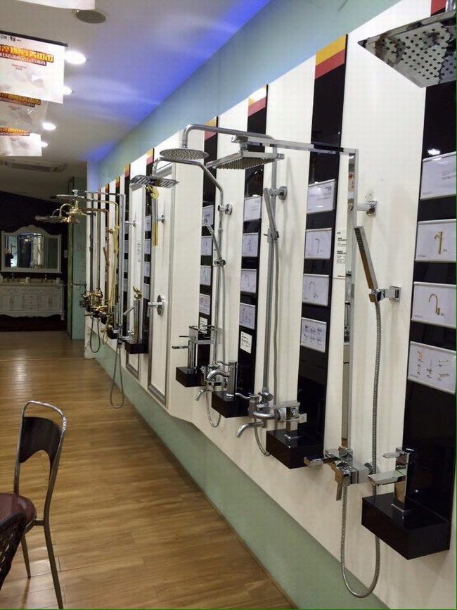 Mẫu kệ gạch mới trong thi công showroom vật liệu xây dựng P1 6