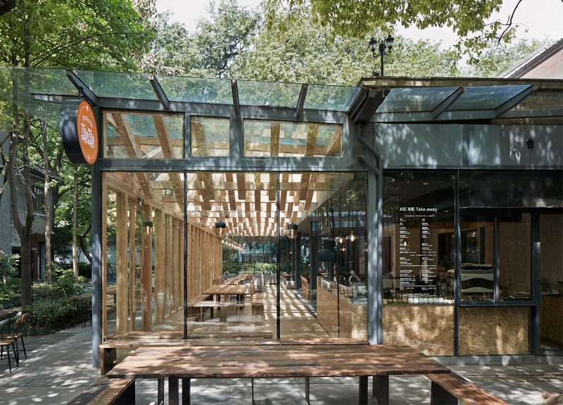 Báo giá thiết kế thi công xây dựng quán cafe khung thép hiện đại 5