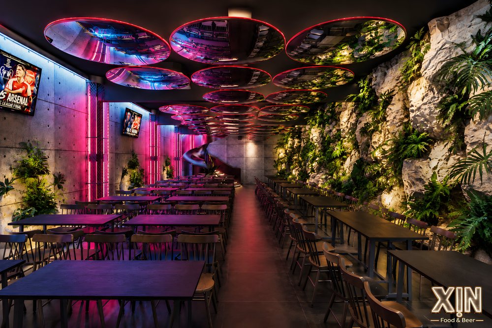Thiết Kế Beer Garden Food Music kết hợp ánh sáng LED và mảng tường trang trí độc đáo. 