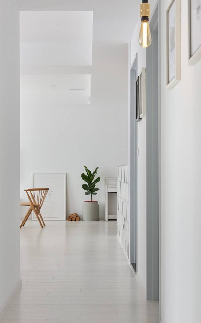 Thiết kế nội thất căn hộ màu trắng đơn giản  10