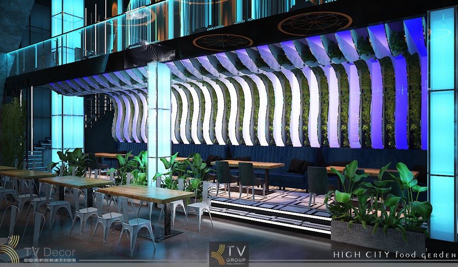 Thiết kế Beer Club không gian mở với bàn ghế khoa học và sân khấu trung tâm. 