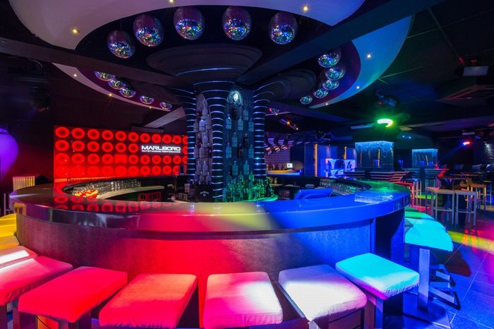 xay dung bar club - vu truong - nightlife 1