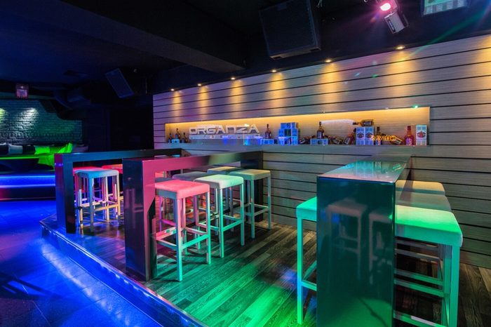 xay dung bar club - vu truong - nightlife 3