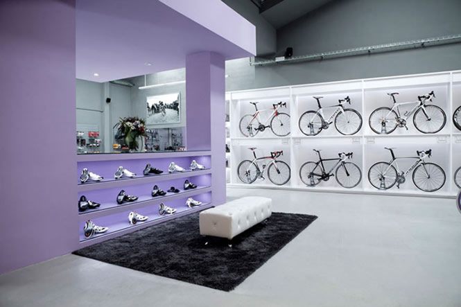 Thiết kế nội thất showroom xe đạp 11