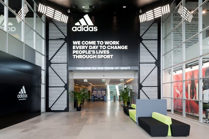 Nội thất văn phòng mới của công ty Adidas  4