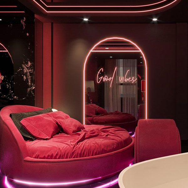 Thiết kế khách sạn hiện đại Violet Hotel Room Design